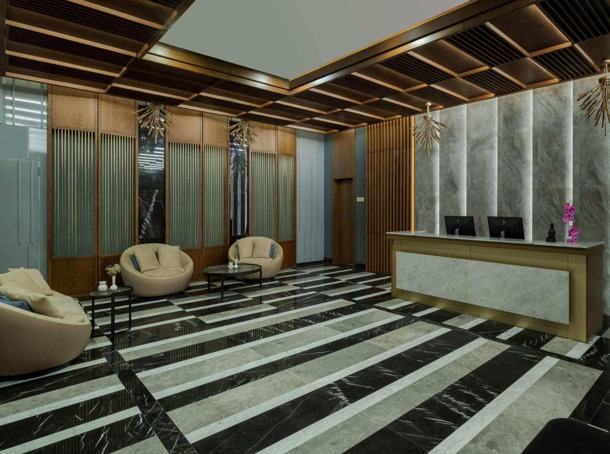 Hotel Doubletree By Hilton Manisa Exterior foto