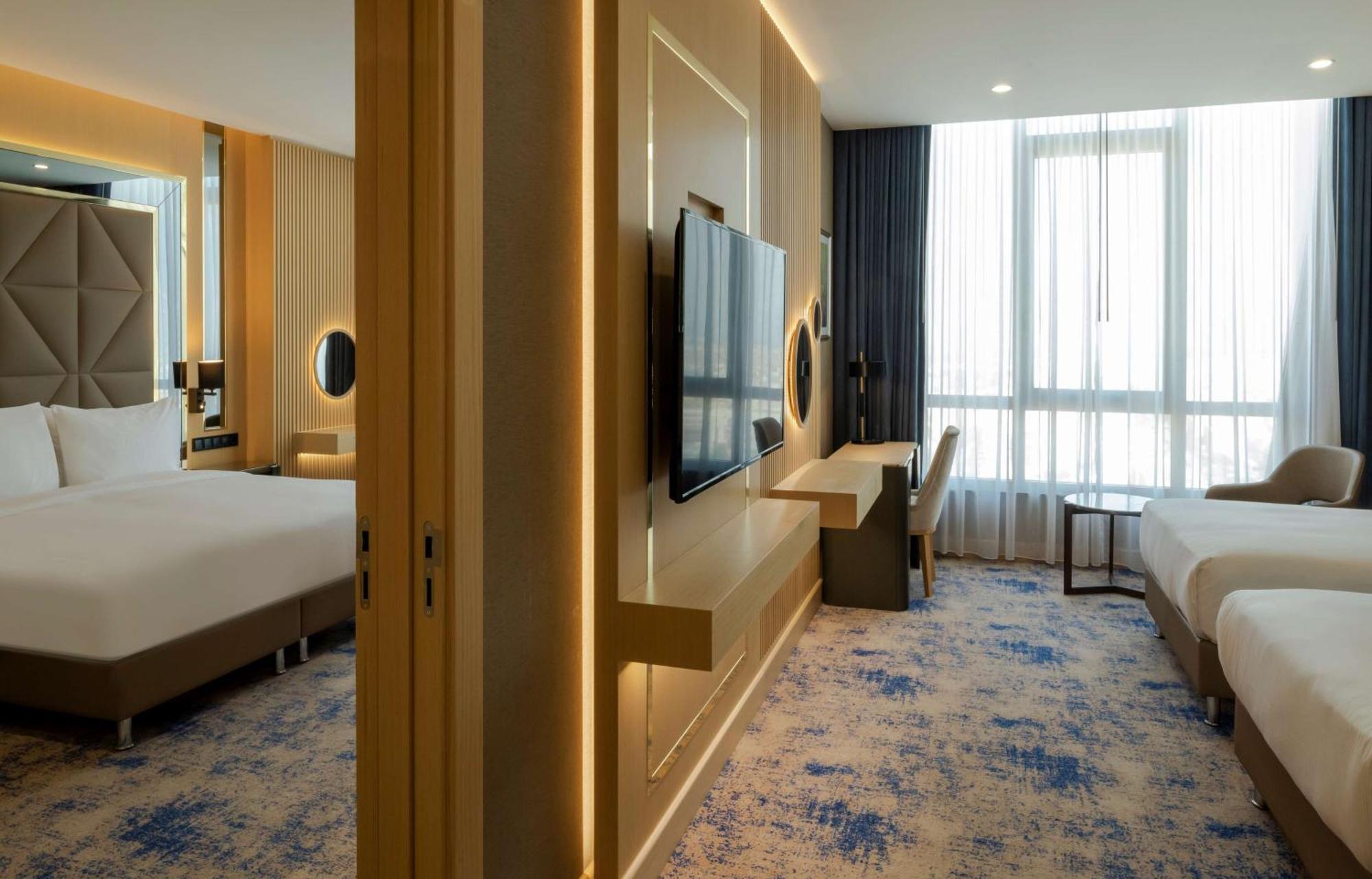 Hotel Doubletree By Hilton Manisa Exterior foto